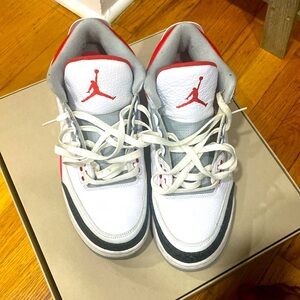 Air Jordan Fire Red 3’s